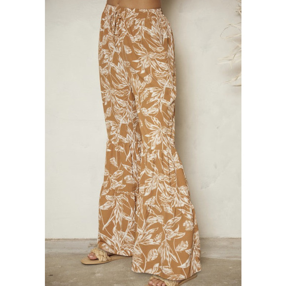 NWOT Endless Blu Tiered Wide Leg Pants Elastic Waist Floral Print Size Medium - Picture 9 of 9